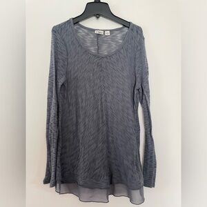 Cato Women's Medium Slate Gray Long Sleeve Layered Sheer Hem Top